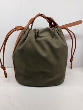 Universal Thread Olive Drawstring Bucket Bag with Tan Trim